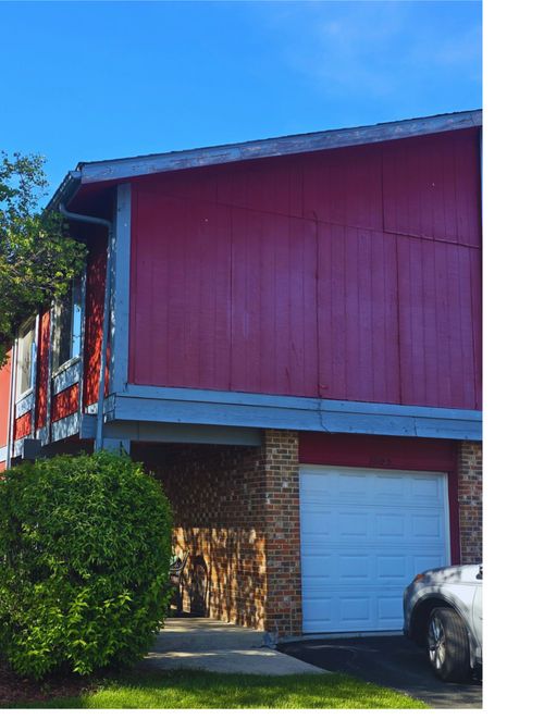 apt-5-760 Mendocino Ct, University Park, IL, 60484-3291 | Card Image