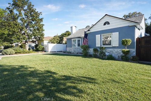 1660 Wagner St, Pasadena, CA, 91106-1328 | Card Image