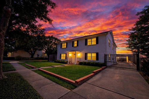 3-2126 Banks St, Houston, TX, 77098-5653 | Card Image