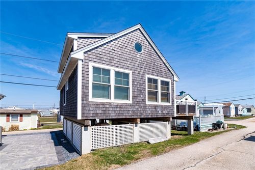 240 Cards Pond Rd, South Kingstown, RI, 02879-6903 | Card Image