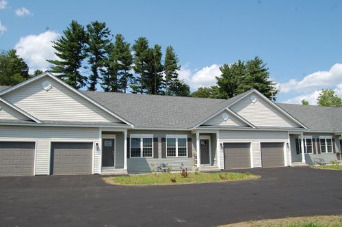 apt-b-7 Martins Ferry Rd, Hooksett, NH, 03106-1021 | Card Image