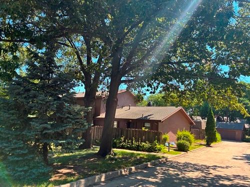 6-4621 Lockner Dr, Urbandale, IA, 50322-1871 | Card Image