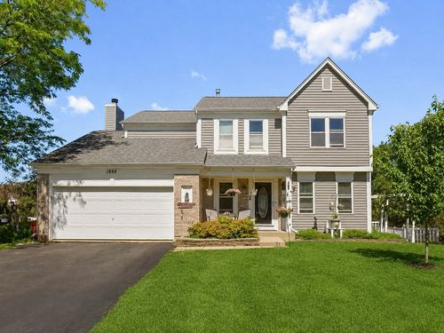 1898 Mcrae Ln, Mundelein, IL, 60060-1468 | Card Image