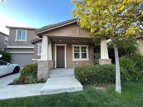 1043 Ashbridge Bay Dr, Pittsburg, CA, 94565-7911 | Card Image