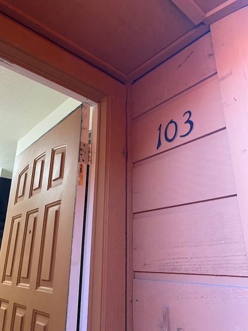 c103-1305 W Villa Maria Road, Bryan, TX, 77801 | Card Image