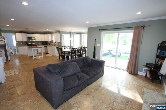 132 Sloop Rd, House other with 3 bedrooms, 3 bathrooms and null parking in Manahawkin NJ | Image 14