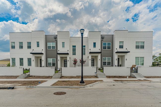 2150 Village Walk Pl, Townhouse with 3 bedrooms, 3 bathrooms and null parking in Aledo TX | Image 5