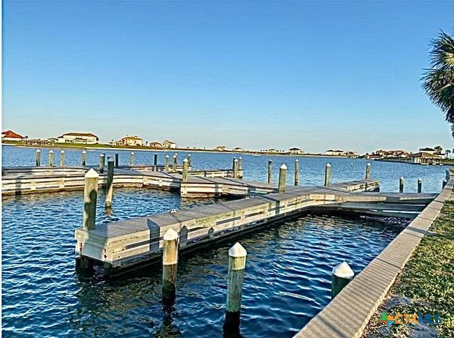 296 E Lago Loop Road, Home with 0 bedrooms, 0 bathrooms and null parking in Port O'Connor TX | Image 23