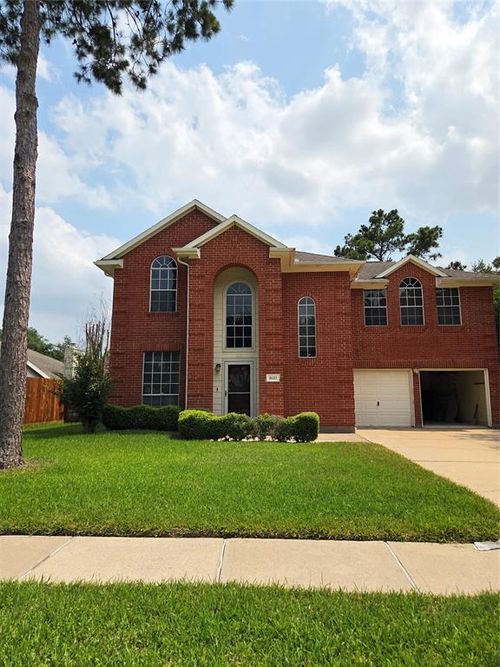 16111 Aberdeen Forest Dr, Houston, TX, 77095-5705 | Card Image