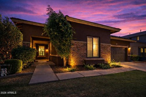 3935 E Sierra Madre Ave, Gilbert, AZ, 85296-1888 | Card Image