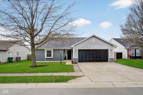 165 E Flat Rock Dr, Westfield, IN, 46074-8996 | Card Image