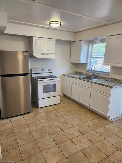 2160 Franklin St, Fort Myers, FL, 33901 | Card Image