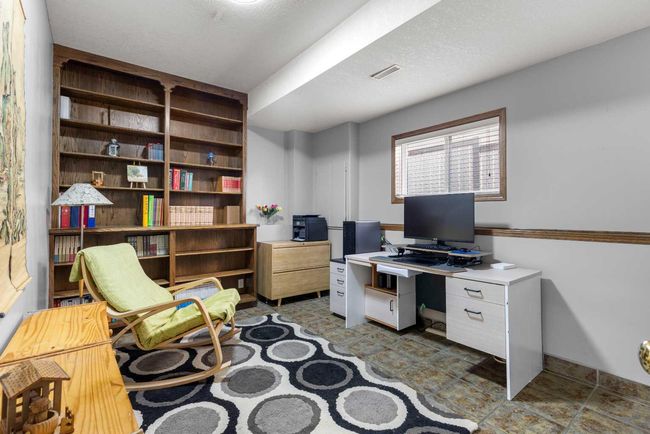 120 Somerglen Common Sw, House other with 5 bedrooms, 3 bathrooms and 4 parking in Calgary AB | Image 25