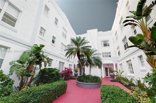206-1200 Euclid Ave, Miami Beach, FL, 33139-4450 | Card Image