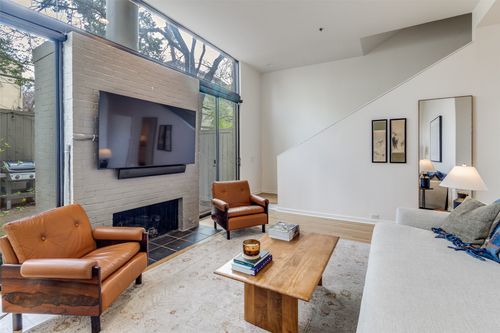 apt-12-3922 Travis St, Dallas, TX, 75204-1765 | Card Image