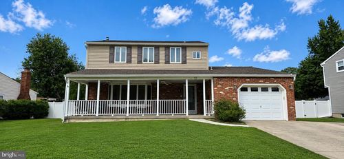 12 Vicksburg Rd, Clementon, NJ, 08021-2835 | Card Image