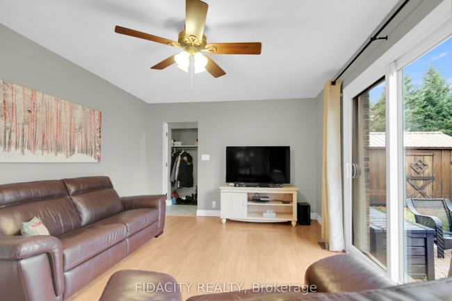 6657 Bluebird St, House other with 3 bedrooms, 3 bathrooms and 4 parking in Kars ON | Image 26