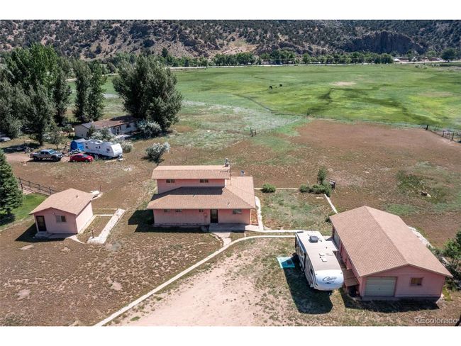 13705 County Road 45, House other with 3 bedrooms, 2 bathrooms and null parking in Coaldale CO | Image 5