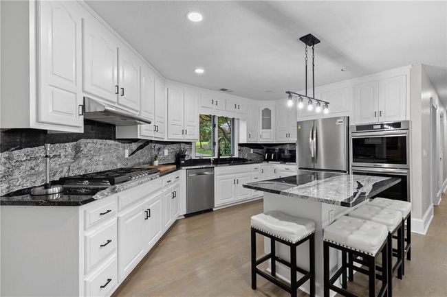 630 Buttercup Trce, House other with 7 bedrooms, 5 bathrooms and null parking in Alpharetta GA | Image 26