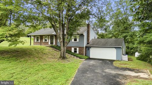 718 Southern Dr, WEST CHESTER, PA, 19380-1856 | Card Image