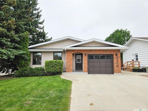 334 Powell Cres, Swift Current, SK, S9H4L7 | Card Image