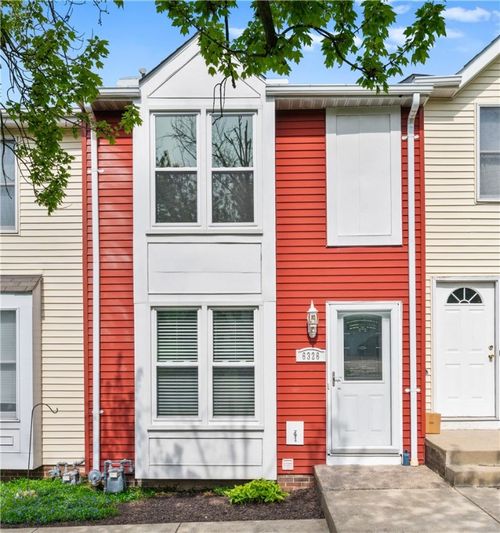 6326 Springhouse Pl, Bridgeville, PA, 15017-3521 | Card Image