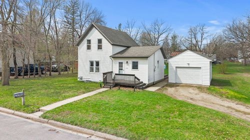 316 Balsam Ave S, New Richland, MN, 56072-1611 | Card Image
