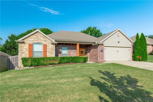 3243 N Raven Ln, Fayetteville, AR, 72704-6544 | Card Image