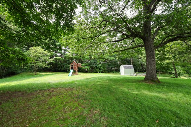 17 Hemlock Dr, House other with 3 bedrooms, 1 bathrooms and null parking in Plainfield CT | Image 30