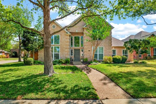 200 Hollowtree Ct, Coppell, TX, 75019-2111 | Card Image