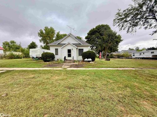 906 W Harrison St, Jefferson, IA, 50129-1609 | Card Image