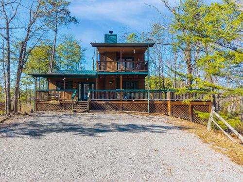 2114 Rabbit Point Way, Sevierville, TN, 37876-8832 | Card Image