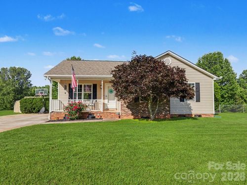 1120 W Stokes St, China Grove, NC, 28023-8319 | Card Image