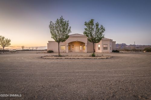 209 Vista Del Rey Drive, Vado, NM, 88072 | Card Image