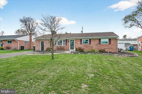 106 Harvard Rd, HAGERSTOWN, MD, 21742-6536 | Card Image