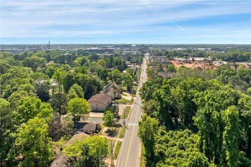 apt-2-522 Donahue Dr, AUBURN, AL, 36832-3767 | Card Image