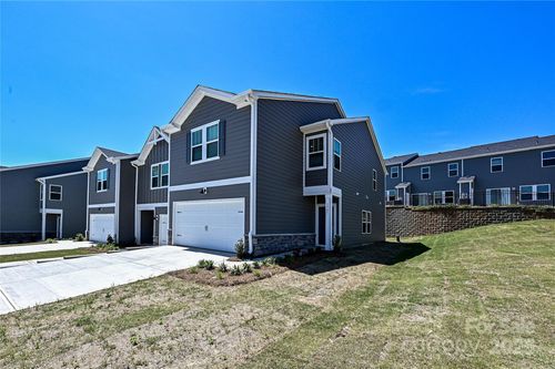 7028 Alva Ter, Charlotte, NC, 28216-0386 | Card Image