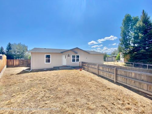 1054 Sage Ct, Meeker, CO, 81641-8703 | Card Image