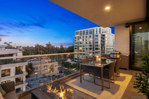 801-2604 5th Ave, San Diego, CA, 92101-6107 | Card Image