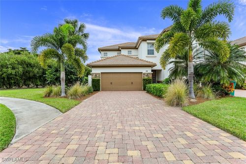 6-101-8023 Players Cove Dr, NAPLES, FL, 34113-3377 | Card Image