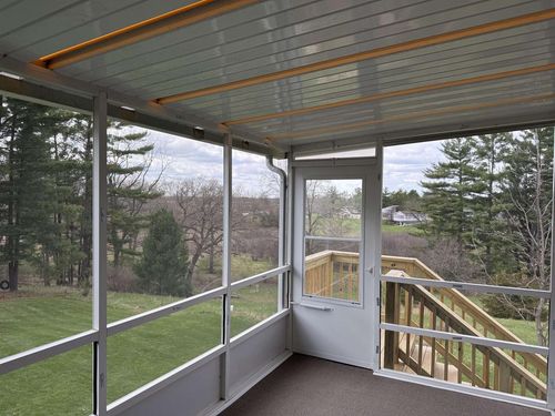 1045 Saddle Rdg, Portage, WI, 53901-9781 | Card Image