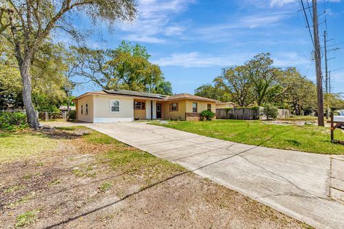 139 Jet Dr Nw, Fort Walton Beach, FL, 32548-4762 | Card Image