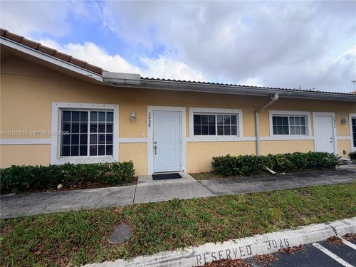 3926 Sw 48th Ave, Pembroke Park, FL, 33023 | Card Image