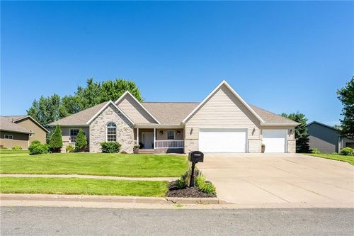 3124 County Farm Rd, Eau Claire, WI, 54703-4420 | Card Image