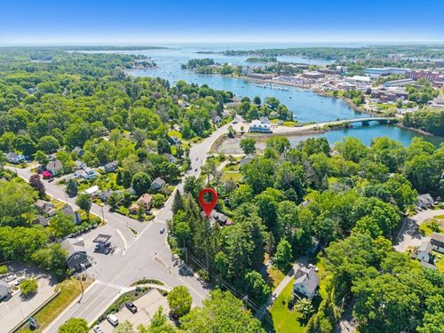 52 Whipple Rd, Kittery, ME, 03904-1736 | Card Image