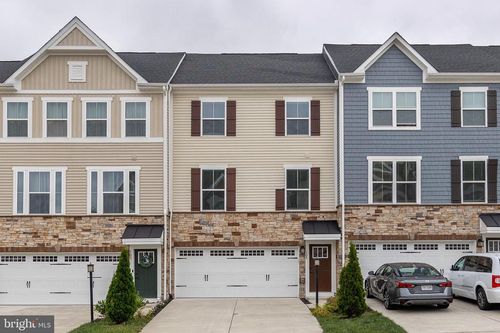 105 Bayhill Ter, LAKE FREDERICK, VA, 22630-2301 | Card Image