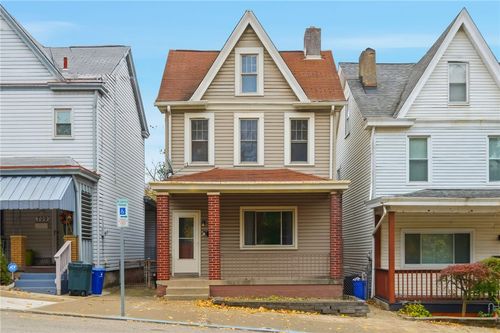 711 Boggs Ave, Mt Washington, PA, 15211-2335 | Card Image