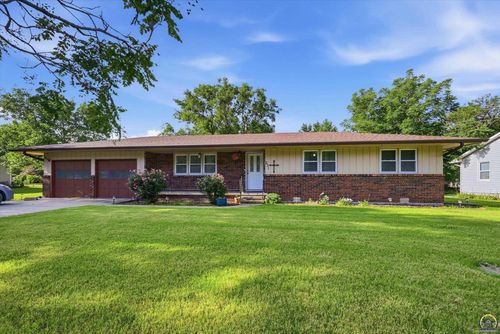 231 Safford St, Osage City, KS, 66523-1403 | Card Image