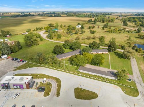 2736 Golf Course Dr, Marlette, MI, 48453-1156 | Card Image