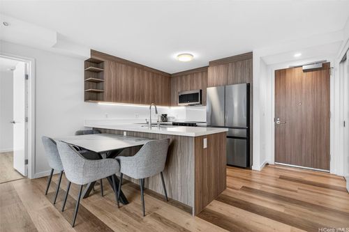 apt-4116r-1500 Rycroft St, Honolulu, HI, 96814-7076 | Card Image